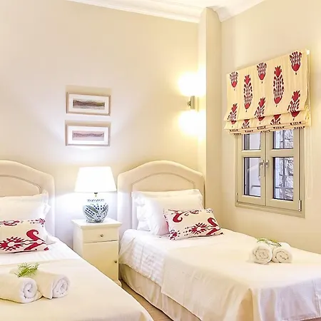 Lovely Gateaway In Corfu *